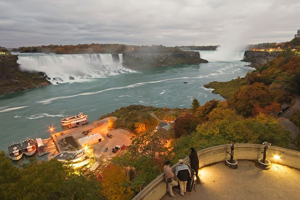  Niagara Falls